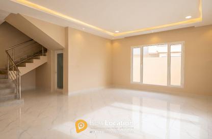 Villa - 5 - 6 for sale in Karzakkan - Northern Governorate Villa - 5 - 6 for sale in Karzakkan - Northern Governorate