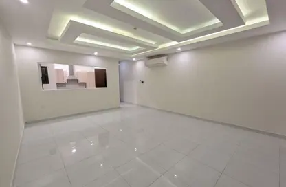 Apartment - 2 Bedrooms - 4 Bathrooms for rent in Saar - Northern Governorate