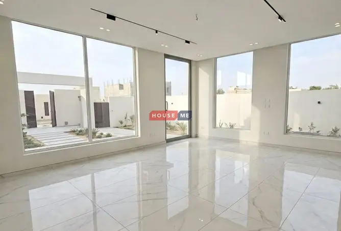 54451216 - Property Image 3