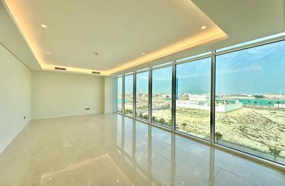 Apartment - 2 Bedrooms - 3 Bathrooms for sale in Canal View - Dilmunia Island - Muharraq Governorate