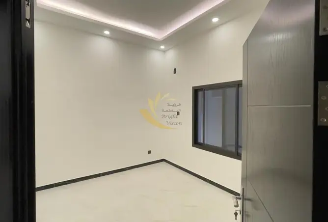 57038731 - Property Image 2