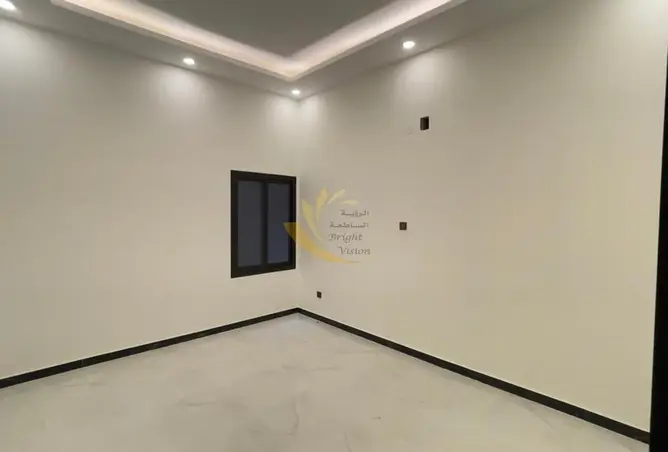57038731 - Property Image 3