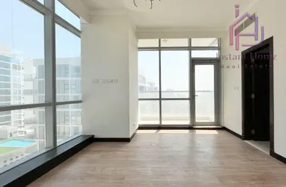Apartment - 2 Bedrooms - 3 Bathrooms for sale in Al Juffair - Capital Governorate