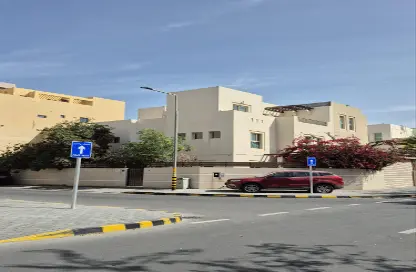 Villa - 6 Bedrooms - 5 Bathrooms for rent in Janabiya - Northern Governorate