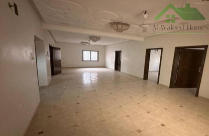 Villa - 7+ Bedrooms - 7 Bathrooms for rent in Hamala - Northern Governorate