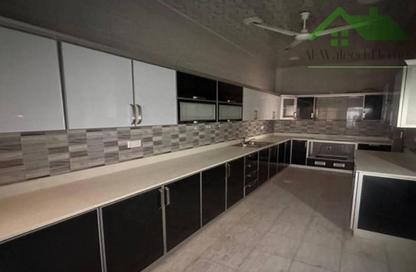 Villa - 7+ Bedrooms - 7 Bathrooms for rent in Hamala - Northern Governorate