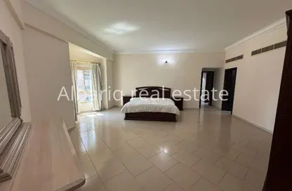 Apartment - 2 Bedrooms - 2 Bathrooms for rent in Al Juffair - Capital Governorate