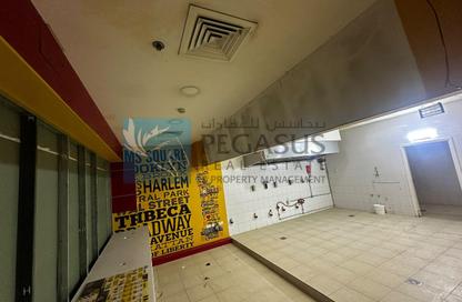 Retail - Studio - 7+ for rent in Segaya - Manama - Capital Governorate