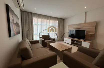 Apartment - 2 Bedrooms - 2 Bathrooms for rent in Mahooz - Manama - Capital Governorate