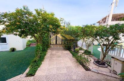 Villa - 7+ Bedrooms - 7+ Bathrooms for sale in Hamad Town - Northern Governorate