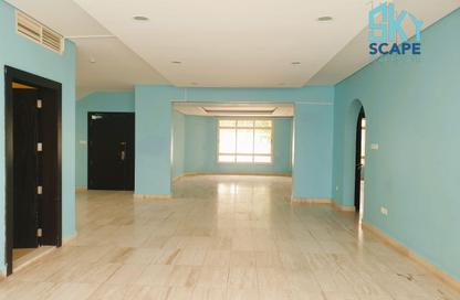 Villa - 5 - 6 for rent in Tubli - Central Governorate Villa - 5 - 6 for rent in Tubli - Central Governorate