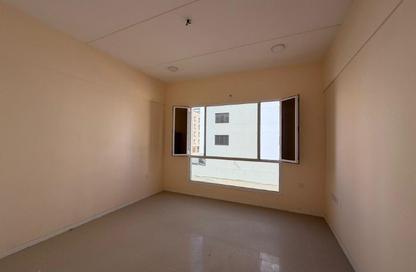 Office Space - 2 Bedrooms - 2 Bathrooms for rent in Seef - Capital Governorate