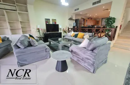 فيلا - 3 غرف نوم - 3 حمامات للايجار في مدينة المرسى - أمواج - المحرق