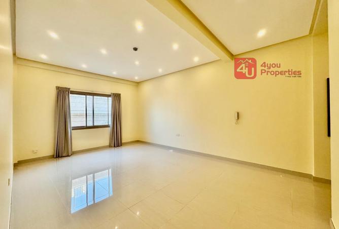 998693 - Property Image 3