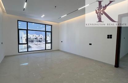 Villa - 4 - 5 for sale in Busaiteen - Muharraq Governorate