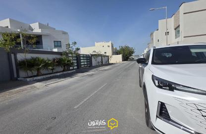 أرض - استوديو للبيع في البسيتين - المحرق