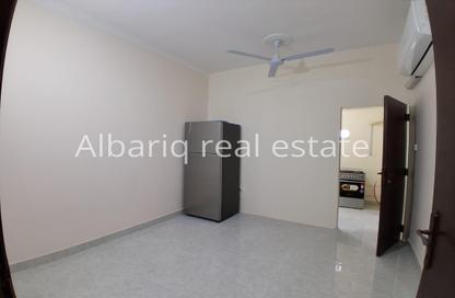 Apartment - 1 Bedroom - 1 Bathroom for rent in Hidd - Muharraq Governorate Apartment - 1 Bedroom - 1 Bathroom for rent in Hidd - Muharraq Governorate