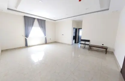 Apartment - 3 Bedrooms - 4 Bathrooms for rent in Hidd - Muharraq Governorate