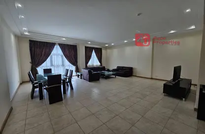 Apartment - 3 Bedrooms - 4 Bathrooms for rent in Mahooz - Manama - Capital Governorate