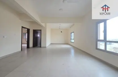 Apartment - 2 Bedrooms - 3 Bathrooms for rent in Busaiteen - Muharraq Governorate