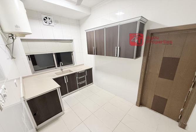 52701083 - Property Image 3