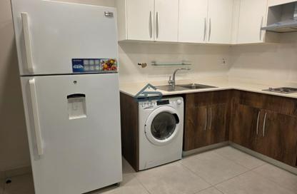Apartment - Studio - 1 for rent in Seef - Capital Governorate