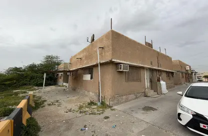 Villa - 6 Bedrooms - 4 Bathrooms for sale in North Riffa - Riffa - Southern Governorate