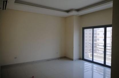 Apartment - 2 Bedrooms - 2 Bathrooms for rent in Busaiteen - Muharraq Governorate Apartment - 2 Bedrooms - 2 Bathrooms for rent in Busaiteen - Muharraq Governorate