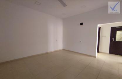 Apartment - 3 Bedrooms - 2 Bathrooms for rent in Isa Town - Central Governorate