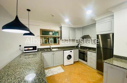 Apartment - 2 Bedrooms - 2 Bathrooms for rent in Sanabis - Manama - Capital Governorate