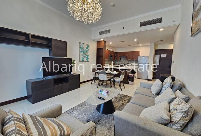 990186 - Property Image 2