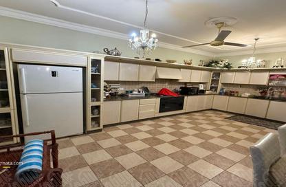 Villa - 5 Bedrooms - 6 Bathrooms for sale in Al Juffair - Capital Governorate