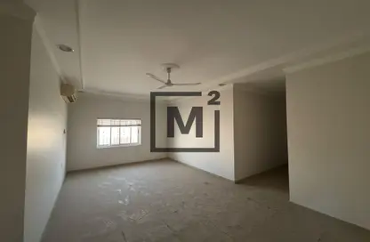 Apartment - 3 Bedrooms - 2 Bathrooms for sale in Tubli - Central Governorate