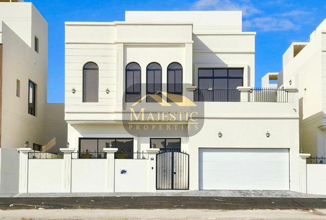 52382053 - Property Main Image