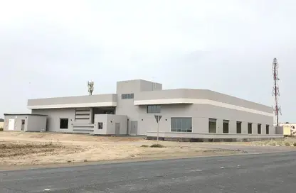 Bulk Rent Unit - Studio - 3 Bathrooms for rent in Sitra - Central Governorate