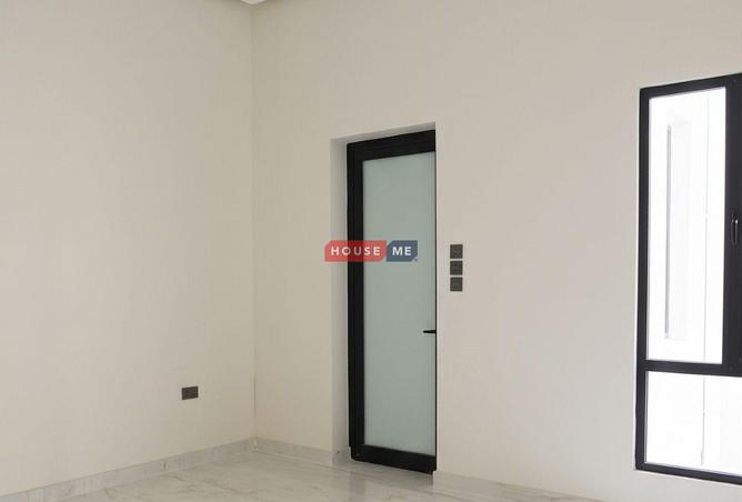 55629387 - صورة العقار 3