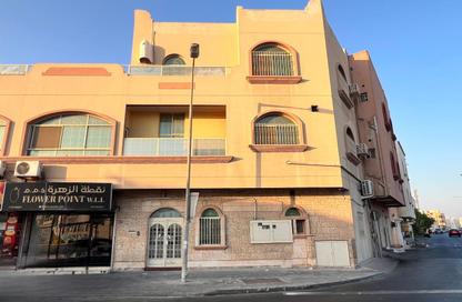 Villa - 7+ - 7 for rent in Arad - Muharraq Governorate