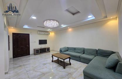 Apartment - 2 - 2 for rent in Seef - Capital Governorate
