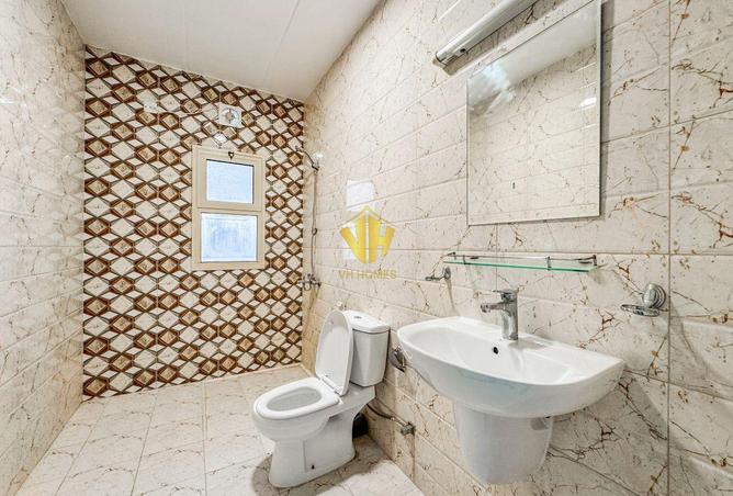 51442877 - Property Image 2