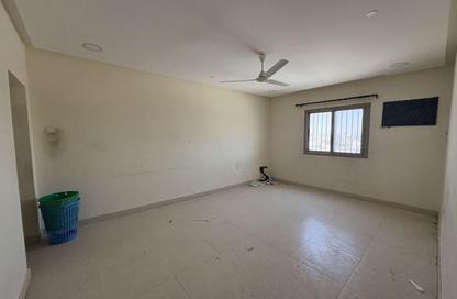 Apartment - 2 Bedrooms - 2 Bathrooms for rent in Askar - Southern Governorate