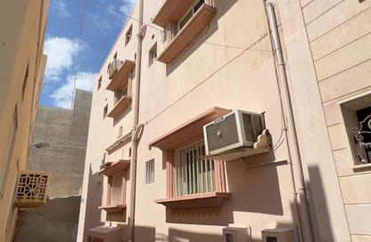 عمارة بالكامل - 7+ - 5 للبيع في الحد - المحرق