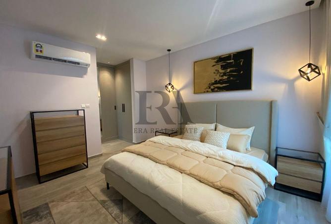 988987 - Property Main Image