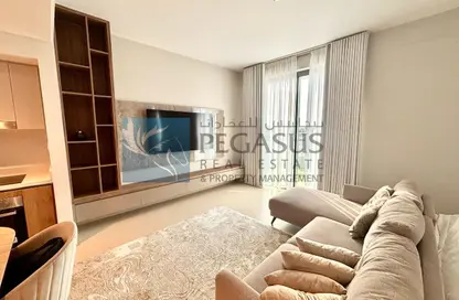 Apartment - 1 Bathroom for rent in Marassi Al Bahrain - Diyar Al Muharraq - Muharraq Governorate