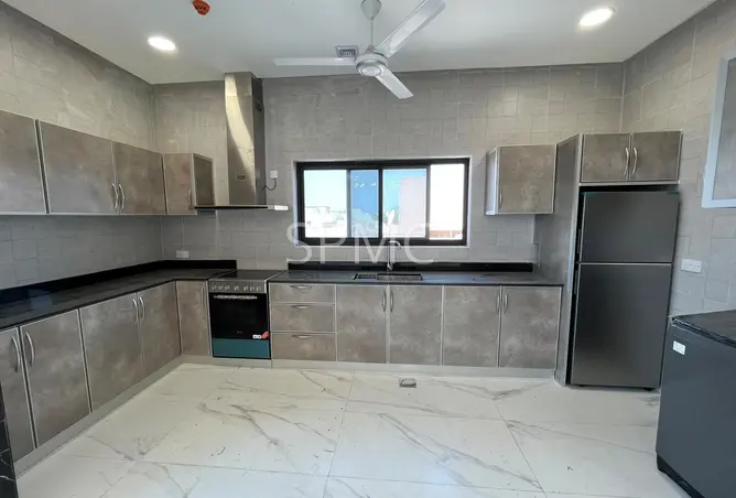 56889955 - Property Image 3