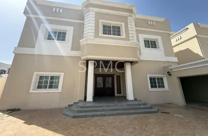 Villa - 5 Bedrooms - 4 Bathrooms for rent in Al Juffair - Capital Governorate Villa - 5 Bedrooms - 4 Bathrooms for rent in Al Juffair - Capital Governorate