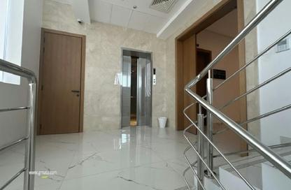 عمارة بالكامل - استوديو - 7+ للبيع في سلماباد - المحافظة الوسطى