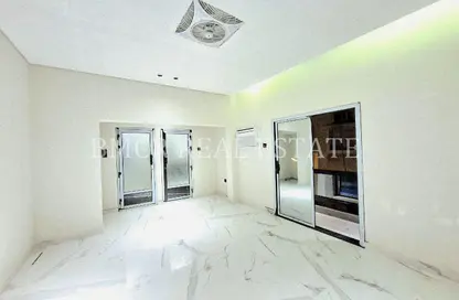 Apartment - Studio - 1 Bathroom for rent in Gudaibiya - Manama - Capital Governorate