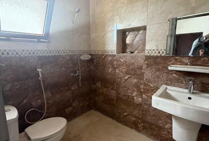 51352701 - Property Image 2