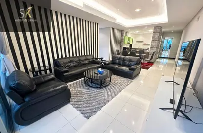 Apartment - 3 Bedrooms - 4 Bathrooms for rent in Reef Island - Capital Governorate