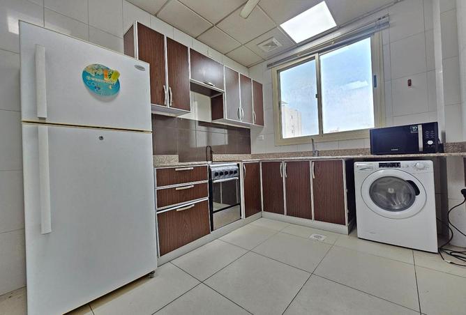 995404 - Property Image 3